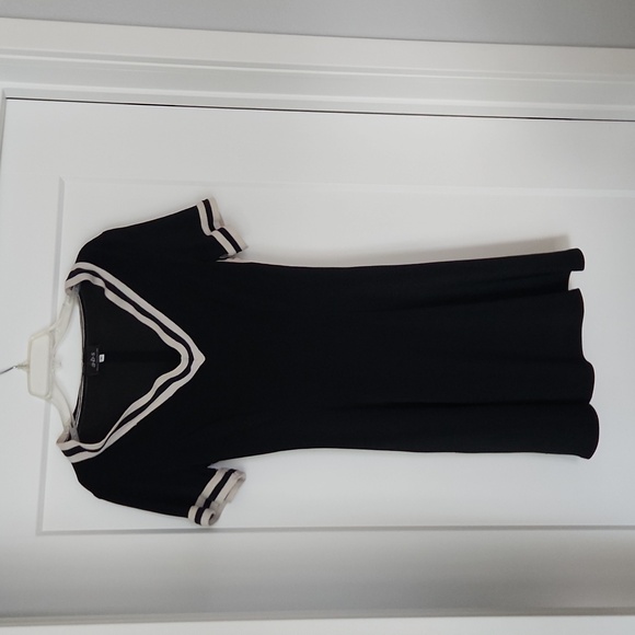 Sporty mini dress. Size medium. Retro/vintage - Picture 1 of 4
